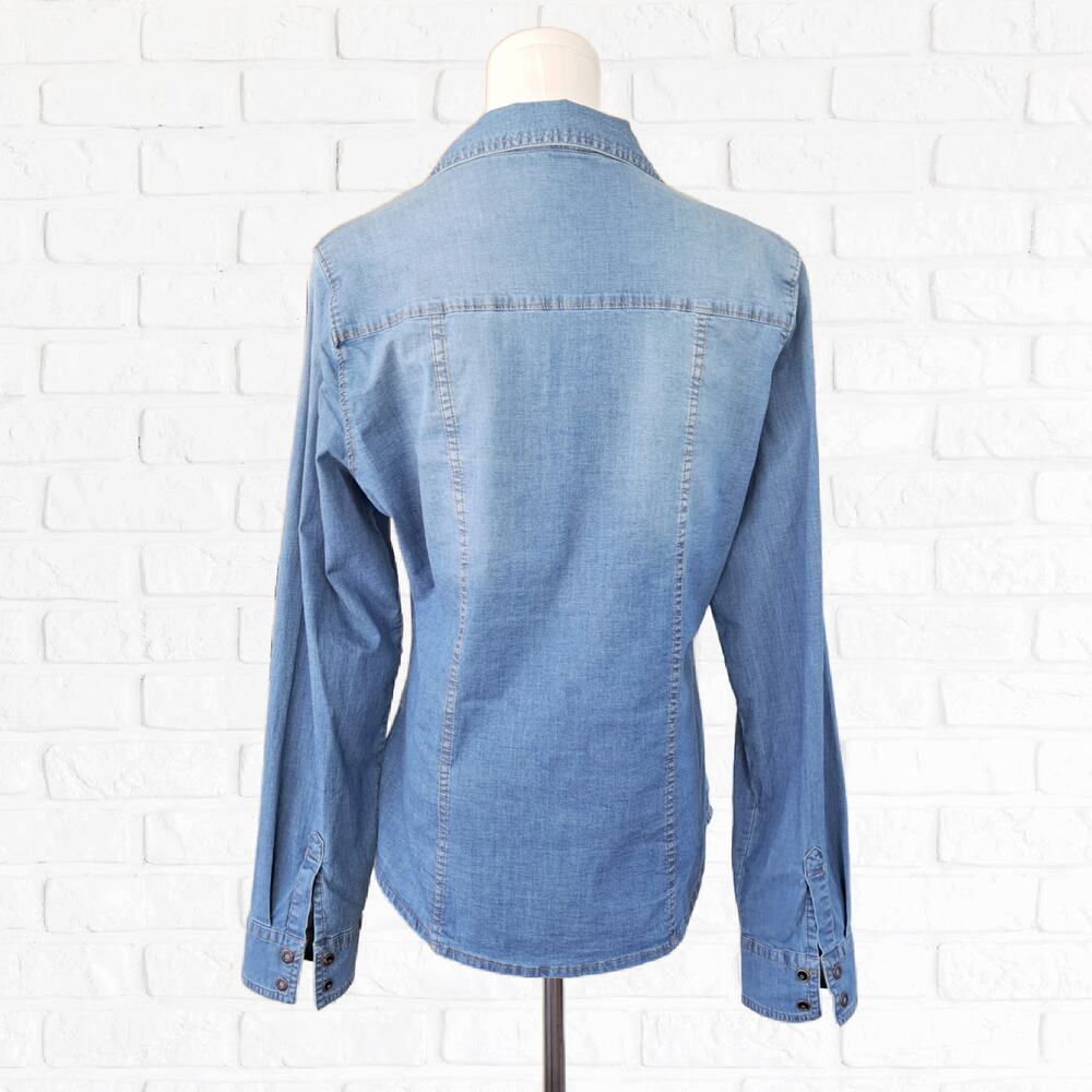 GUESS  Blue Denim Snap Front Western Shirt Large Coastal Cowgirl Long Sleeve - Picture 3 of 7